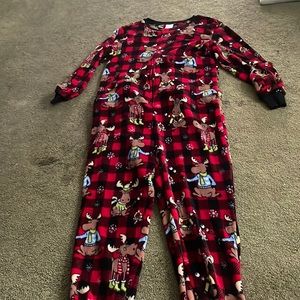 Men’s reindeer pajamas